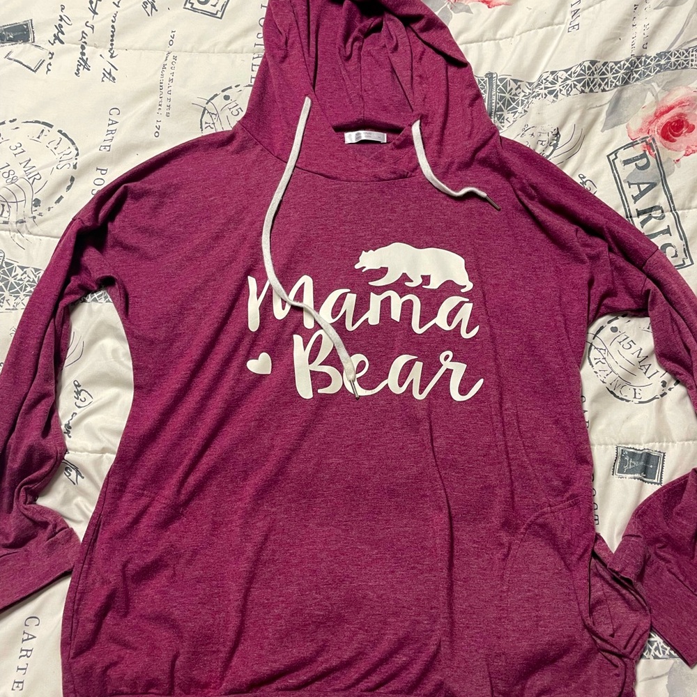 Hoodie with pockets